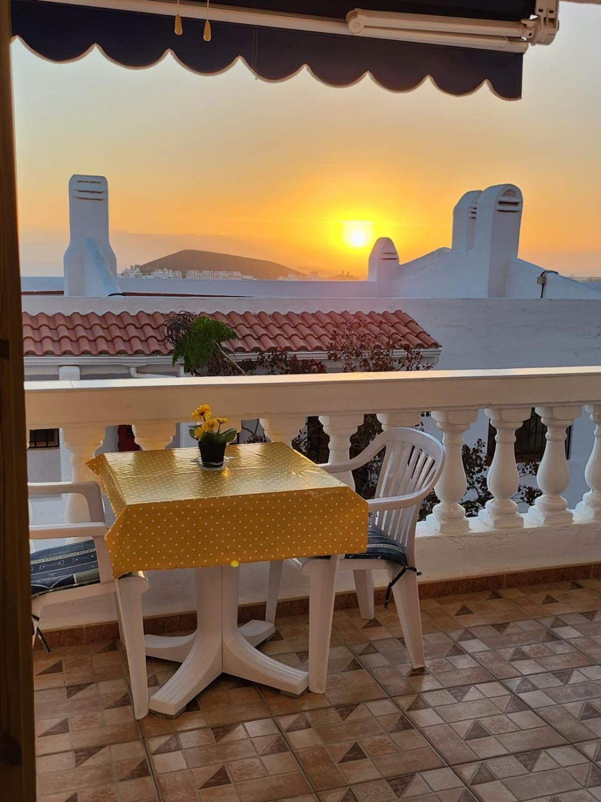 Santiago Beach, Los Cristianos Apartment With Air Conditioning ภายนอก รูปภาพ